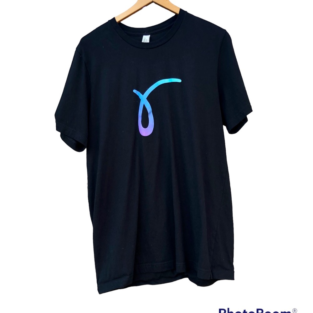Cancer Awareness Tee Shirt Sz. Large Short Sleeve